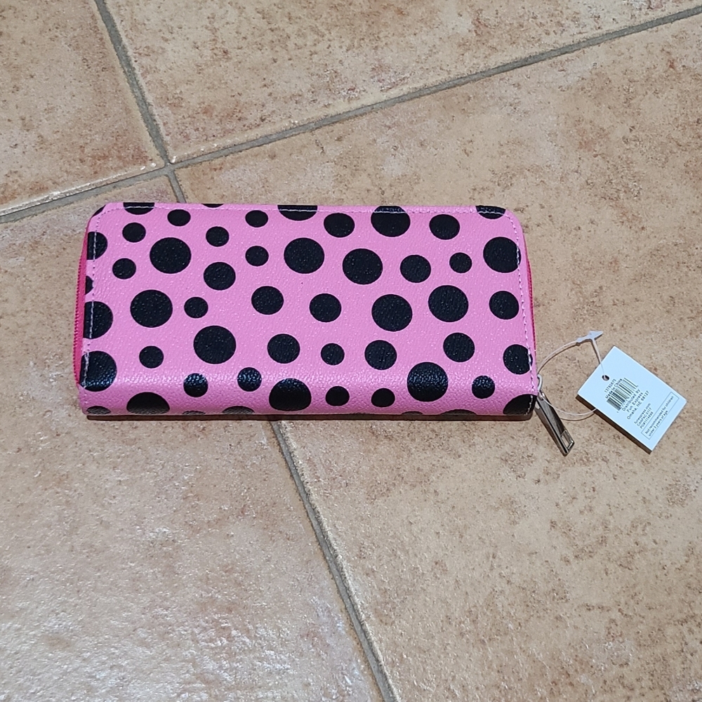 🥳FINAL PRICE👍🖤👛NWT‼️ Pink & Black Polka Dot Wallet